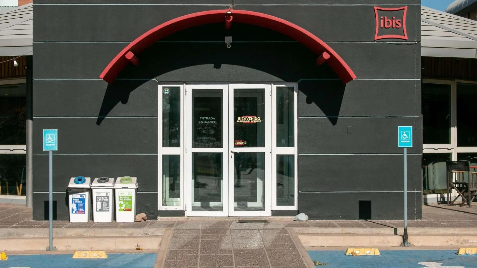 10 Hoteles Céntricos Cerca de Bodega Finca El Origen en Mendoza