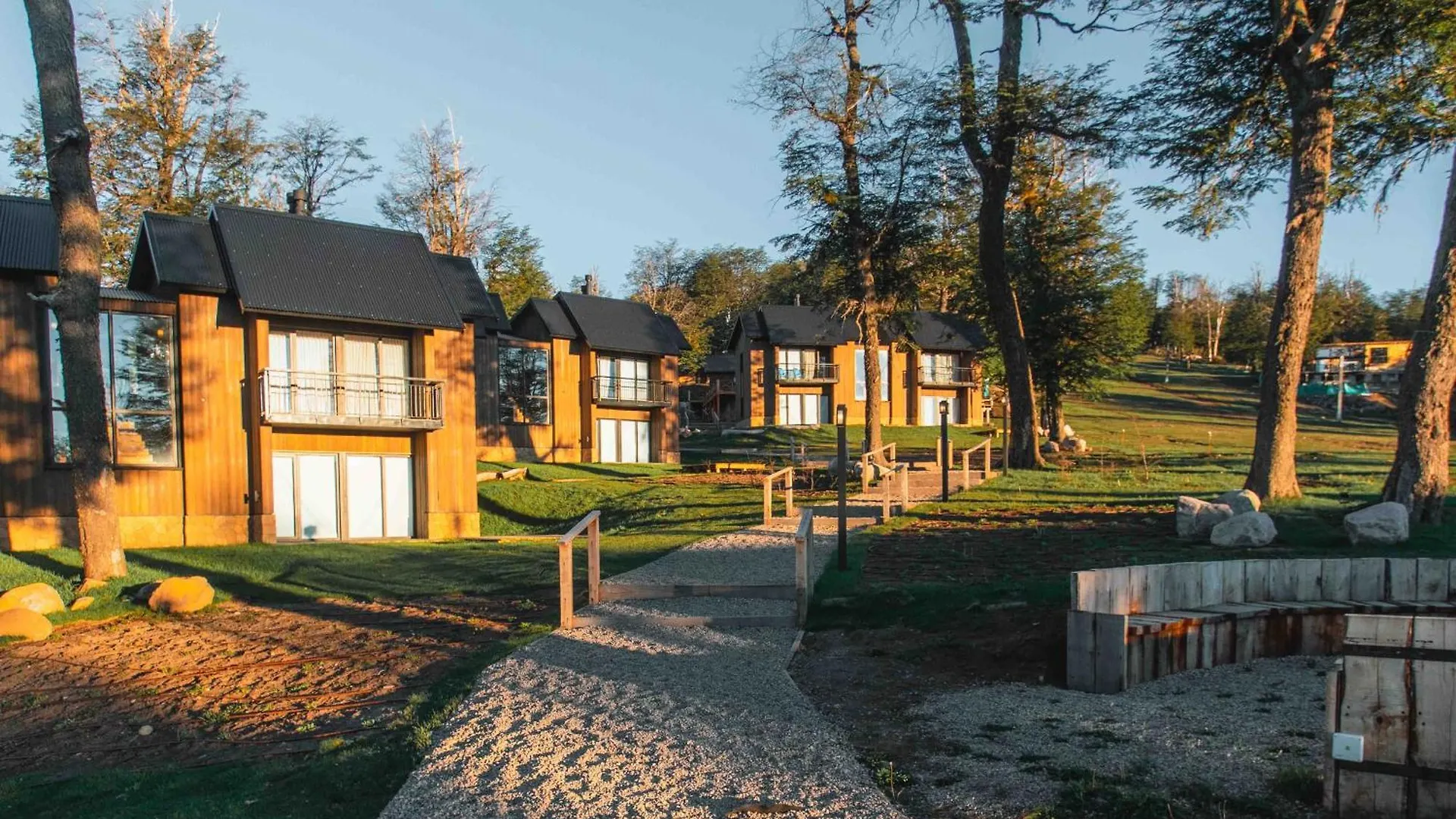 2 Hoteles 4 Estrellas Cerca de San Martín de los Andes